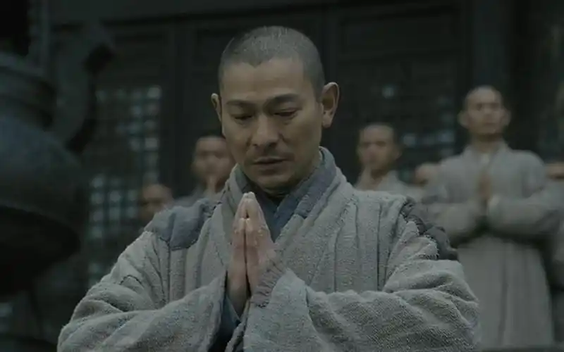 刘德华这首《悟》催泪好听,世间万般苦难,只因太过执念