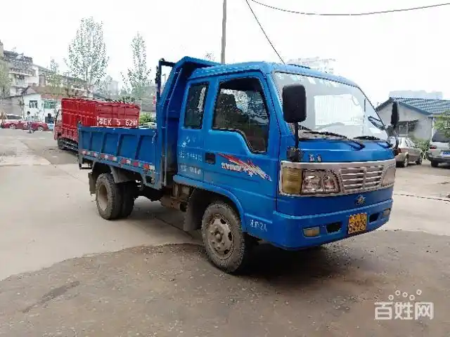 宜昌信合:2012小自卸490农用车小黄牌