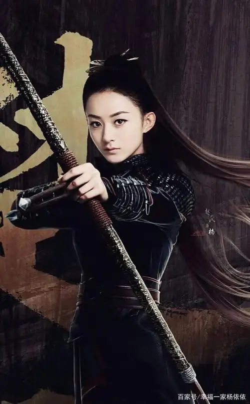 赵丽颖在《楚乔传》饰演是楚乔她侠气十足,气宇非凡,一身白衣,明眸如