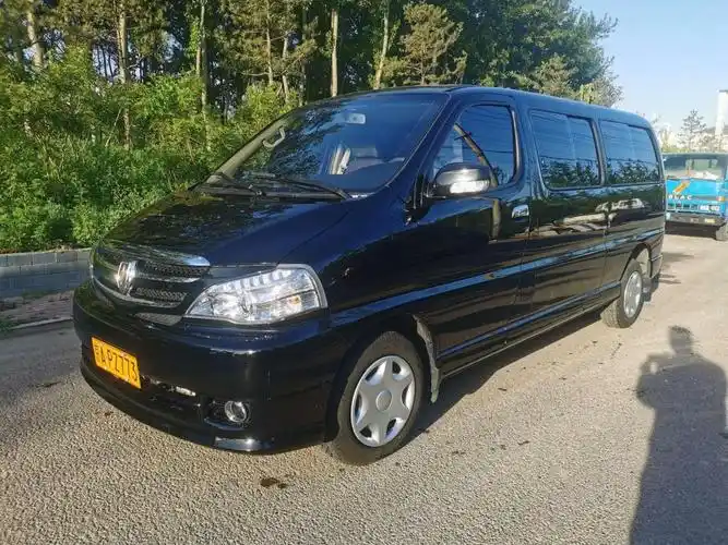 金杯阁瑞斯(金杯阁瑞斯7座商务车)