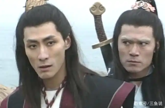 《白眉大侠》他在评书里害死徐良之父,电视剧中他救徐良不太合理