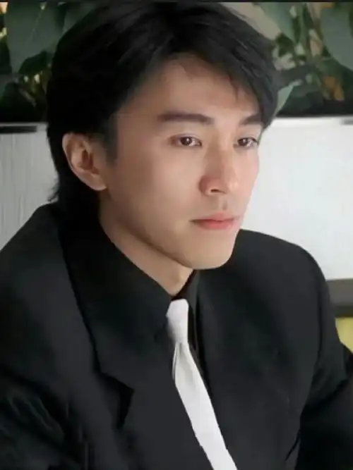 林允凌晨卡点为星爷庆生##林允连续为周星驰庆生9年了