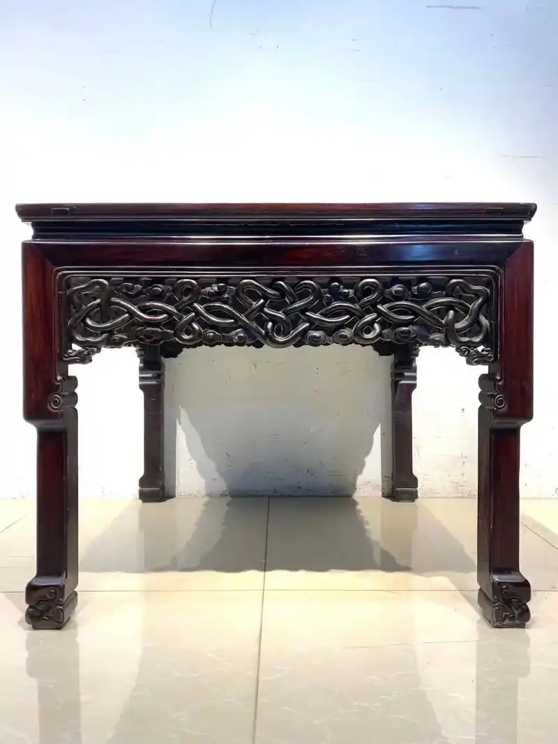 顶级精品7515苏工 清代 红木八仙桌 裙板透雕麻花绳纹 - 抖音