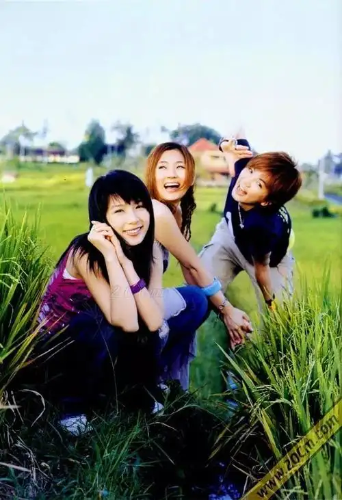 被刷屏的18岁不感动跨年夜合体的shetwins却让人泪目啊