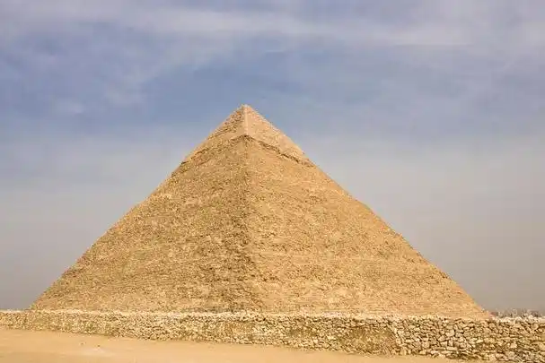 金字塔:有6大未解之谜,古埃及的高科技还是自然现象?