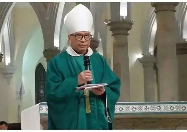 杨鸣章主教宣布香港教区正式开启青年年