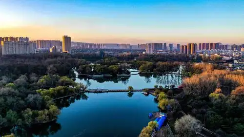 辽宁老工业基地钢都的一块绿洲—鞍山二一九公园