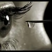 一只眼睛落泪唯美图片 伤感唯美眼睛落泪图片_微信头像图片大全