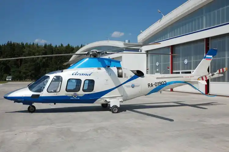 美国有多少架私人飞机?多少人拥有飞行员驾照?