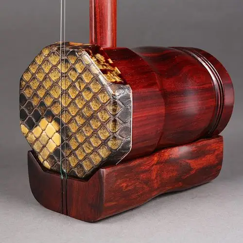 选购二胡的经验之谈 - 红木二胡生产厂家-紫檀二胡订做-高档二胡报价