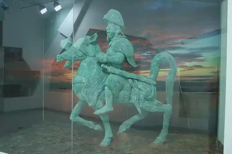 西南史诗:先秦到汉初的云南滇国兴衰