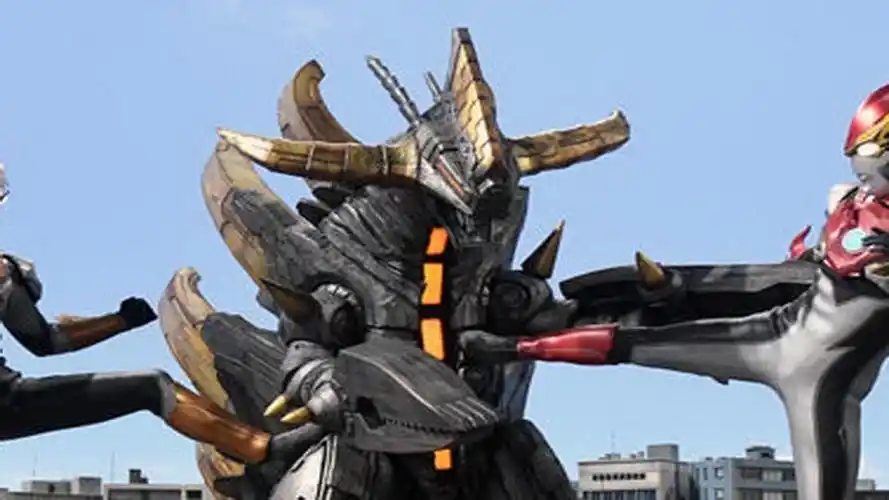 超合体怪兽古兰德王