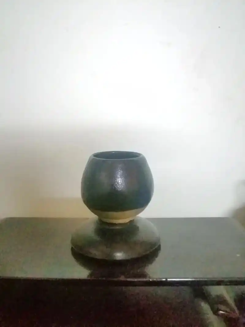 宋磁州窑黑釉鸡心罐.今天刚收的 - 抖音