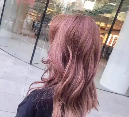 2020春夏季流行的"仙女发色",显白减龄