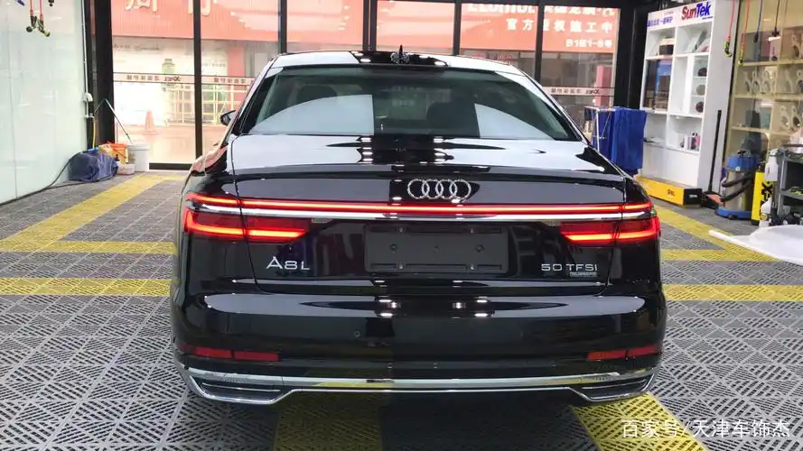 2020全新奥迪a8亮相,超高颜值让人眼前一亮