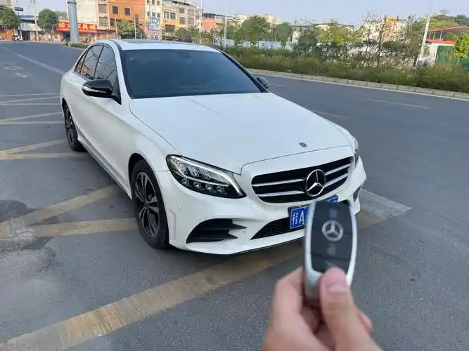 2020款奔驰c260标轴运动版