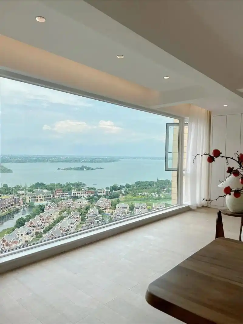 多少人阳台封落地窗,就是为了这一刻….分享6款人见人夸的落 - 抖音