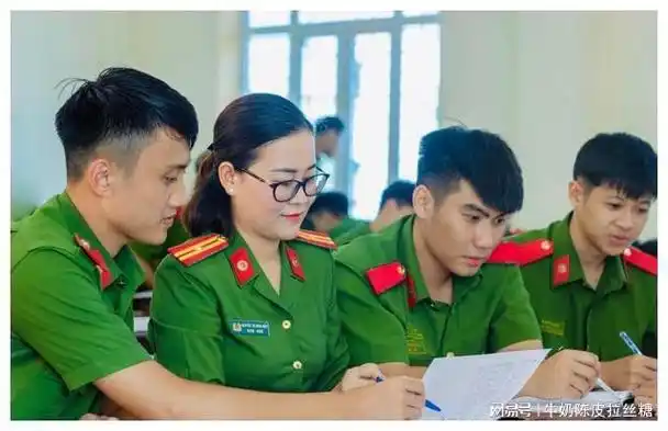 越南人民警察警衔详解