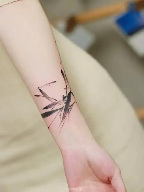 手腕疤痕和旧图姑娘喜欢中国风 又要看起来干净秀气 7199纹身