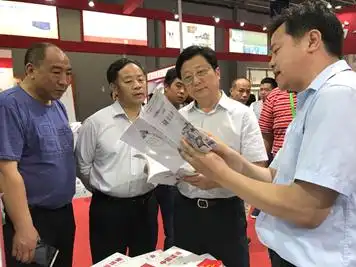 出版鄂军在第二十七届全国书博会再续精彩