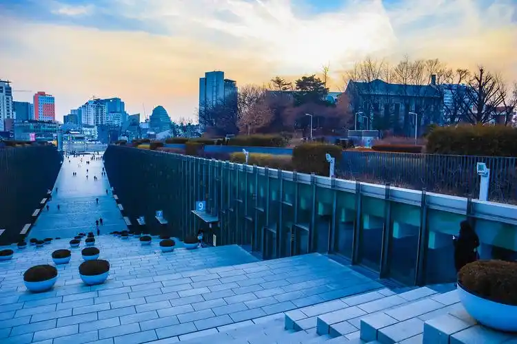 首尔印象. 梨花女子大学