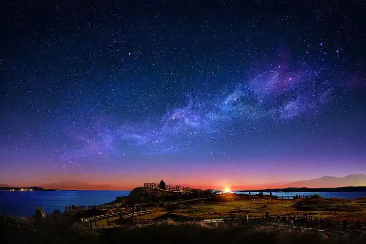 夜空中的星星图片下载