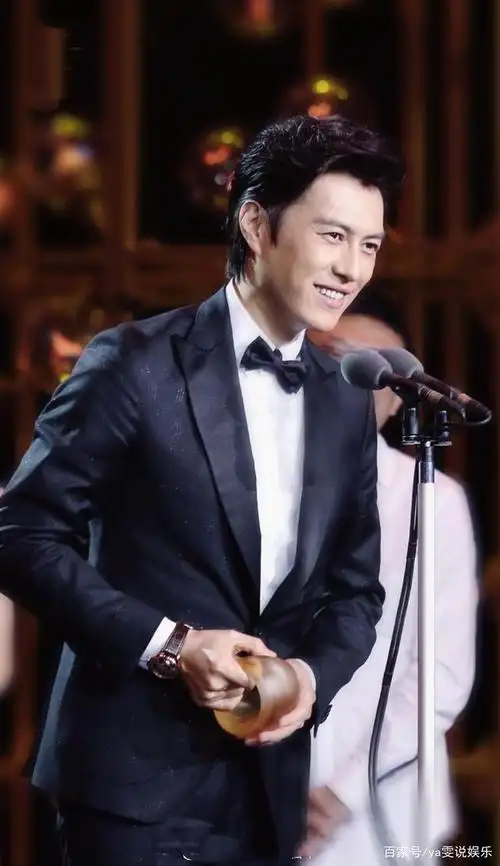 勒东这个"老干部"终于演了干部?演惯职场精英,会不会水土不服