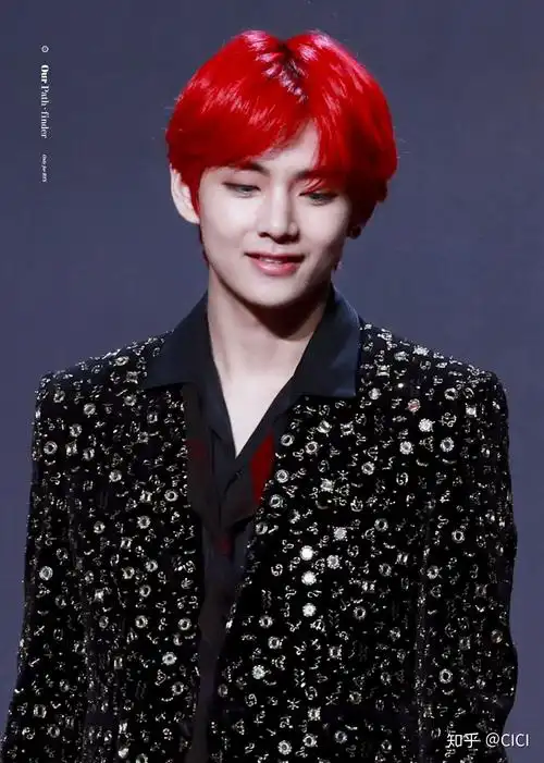 浩态狂香昔未逢,红灯烁烁绿盘笼——金泰亨红发合集 - 知乎