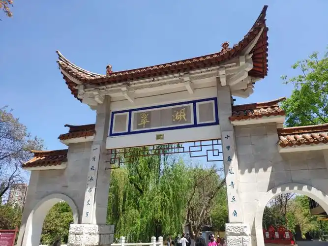 云南之旅第七天 昆明花之城&翠湖公园&云南陆军讲武堂&云南大学