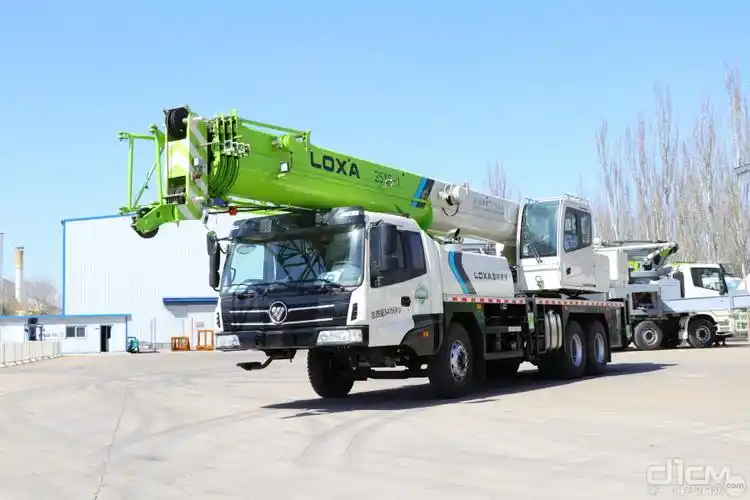 雷萨重机ftc25x51汽车起重机