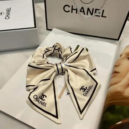 chanel蝴蝶结发饰_蝴蝶结_香奈儿怎么样_发饰_配饰_中古_丝绸_chanel