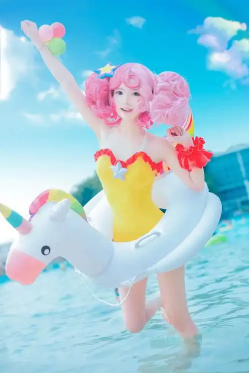 王者荣耀小乔夏日独角兽cos:你准备好你的泳衣了吗?