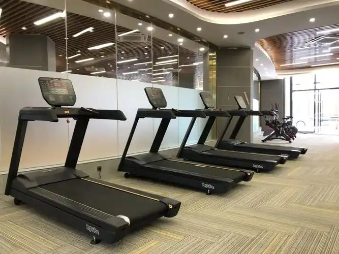 企业健身房,关注员工健康,英派斯为企业发展赋能