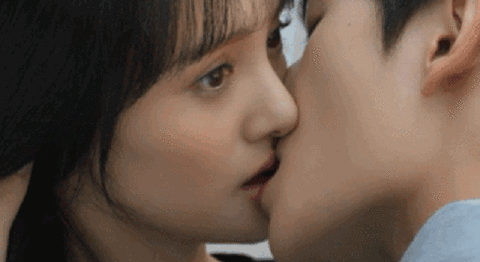 睁眼拍吻戏郑爽和张翰最有感觉和杨洋却很抗拒