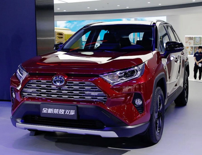 丰田荣放suv新款价格2021款荣放和2020款对比