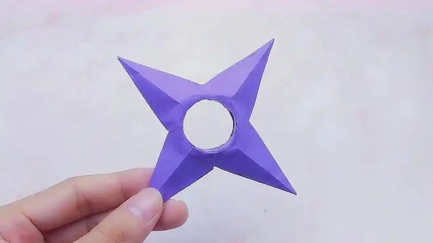 三角镖折纸方法