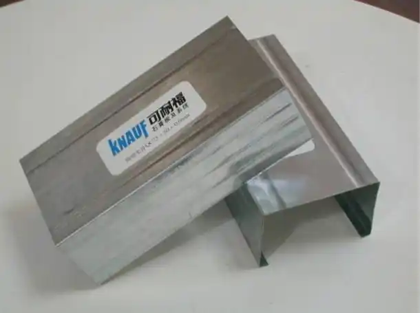 龙牌,可耐福轻钢龙骨缺点:价格过高,仿造率高龙牌和可耐福是国内轻钢