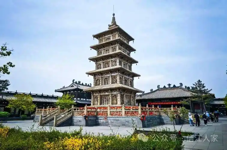 山西大同云冈石窟景区