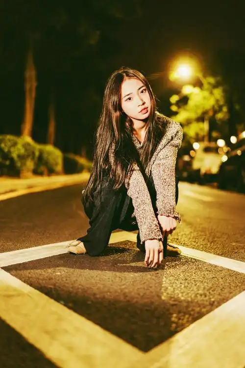 那个很酷的女生