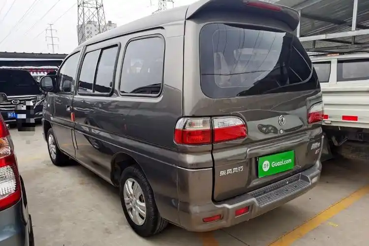 东风风行 菱智 2014款 v3 1.5l 7座标准型ii