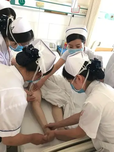 心内二科护理查房 - 美篇