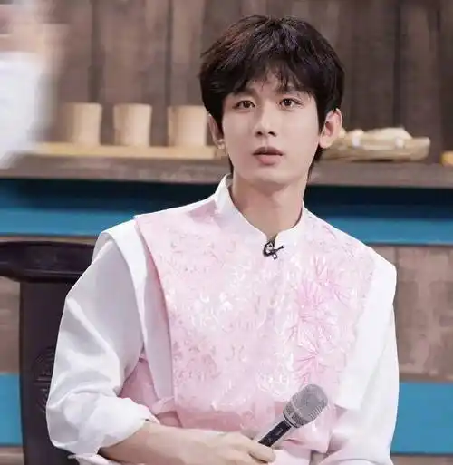 成毅被gay掰弯?_杨洋_程毅_平台