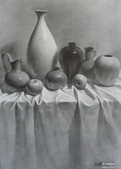 写实素描组合静物作品欣赏