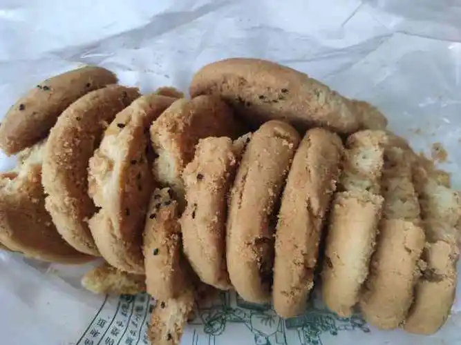 酥翁pastry糕点(管庄店)-"单位门口总在排队的点心店,店面扩张了一次.