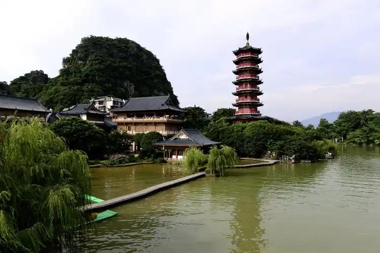 桂林木龙湖景区