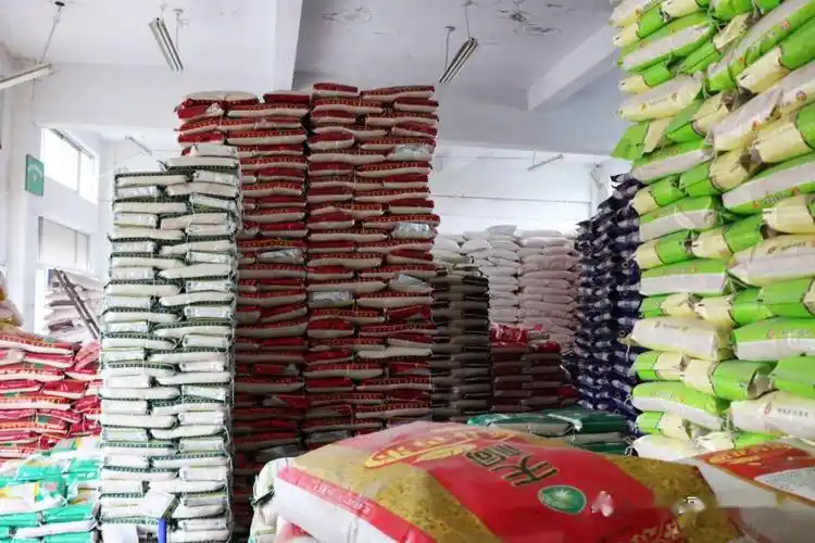 加工,批发,零售等重点环节的监督检查,对重点企业,粮油批发及农贸市场