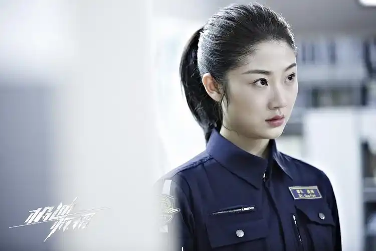 原子播报:《极速救援》郭凡陷职业危机 王姝允走心演绎引共鸣