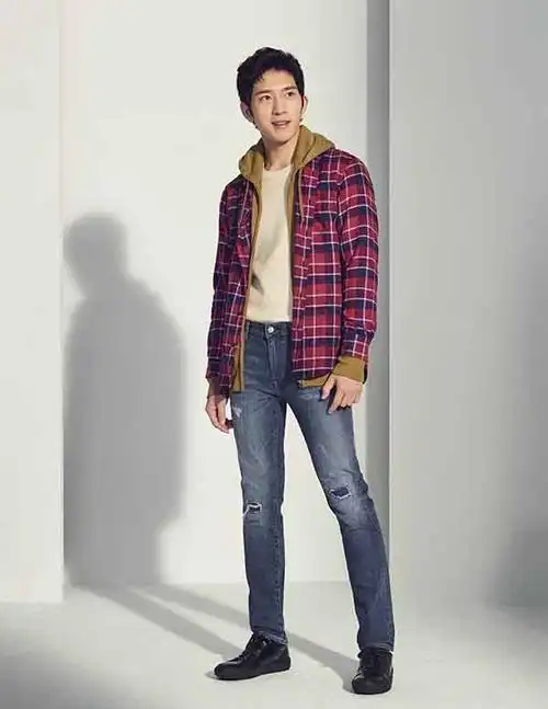 前方高能,看井柏然倪妮明星cp演绎优衣库新牛仔系列