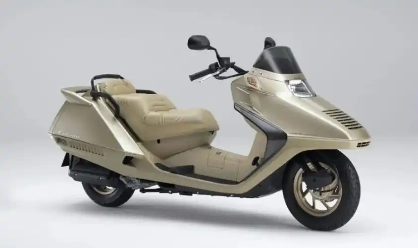 行走的沙发,本田豪华休旅踏板—fusion 250,摩托范-哈罗摩托