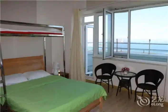 青岛海边人家观海公寓